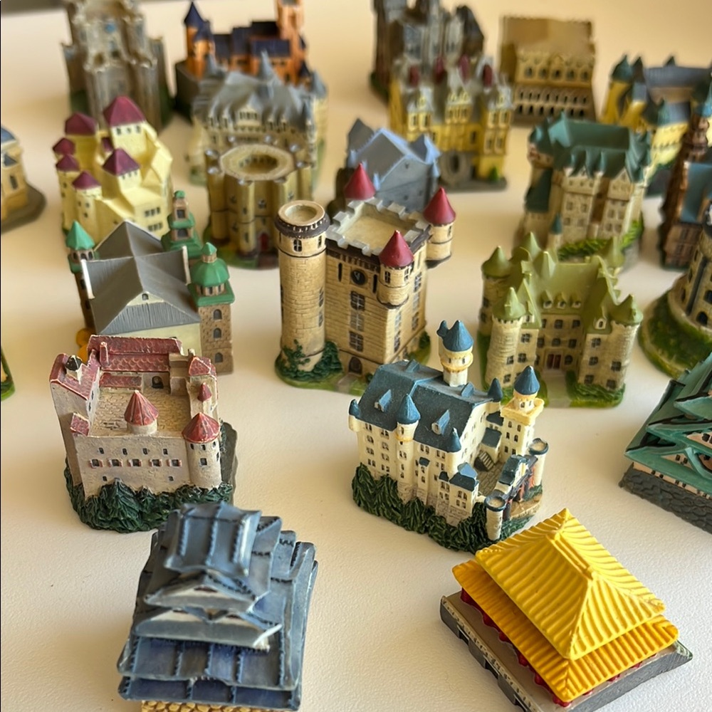 The Great Castles Thimble Set